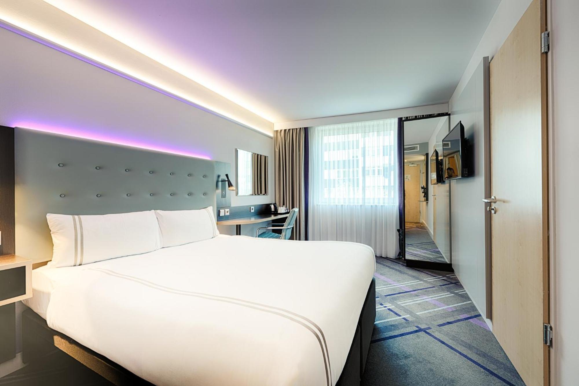Premier Inn Berlin City Centre Bagian luar foto