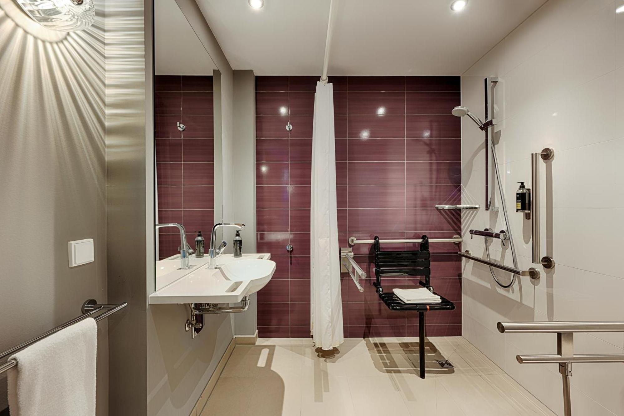 Premier Inn Berlin City Centre Bagian luar foto
