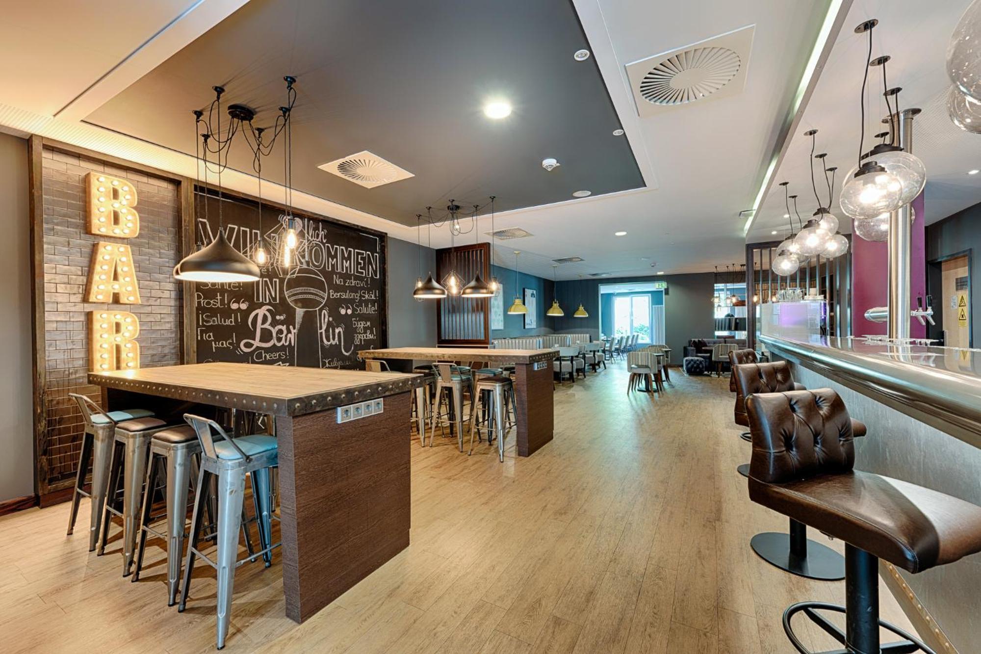 Premier Inn Berlin City Centre Bagian luar foto
